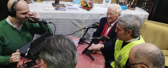 desayunos solidarios padre ángel y emilio Moro